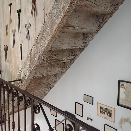 La Belle Cachée * Sévérac-le-Château