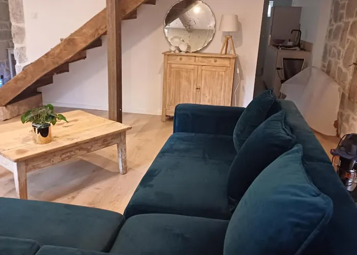 La Belle Cachee Nyaraló