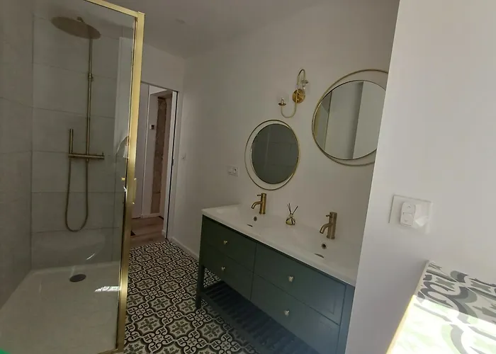 La Belle Cachee Nyaraló